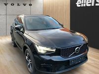 Neu Volvo XC40 Plus 197 PS (144 kW) 2025 Schwarz SUV