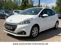Gebraucht Peugeot 208 Active 68 PS (50 kW) 2016 Weiß Kleinwagen