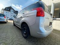 gebraucht Peugeot 5008 Allure*Leder*SZH*Pano*