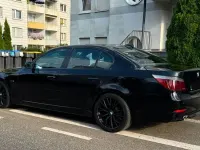 Gebraucht BMW 530 Sport Line 235 PS (172 kW) 2008 Schwarz Limousine