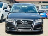 Gebraucht Audi A3 Attraction 105 PS (77 kW) 2012 Grau Kleinwagen