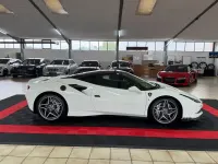 Gebraucht Ferrari F8 721 PS (530 kW) 2020 Weiß Coupé