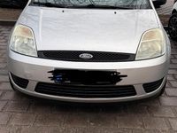Gebraucht Ford Fiesta 70 PS (51 kW) 2005 Silber Kleinwagen