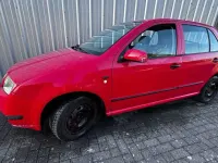 Gebraucht Skoda Fabia 68 PS (50 kW) 2000 Rot Limousine