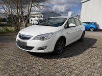 Gebraucht Opel Astra Edition 90 PS (66 kW) 2012 Weiß Kombi