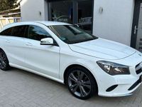 gebraucht Mercedes CLA200 Shooting Brake d Urban - Automatik-Navi