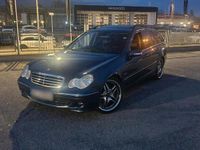 Usata Mercedes C280 AMG 231 CV (169 kW) 2006 Blu Station wagon