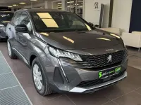 Gebraucht Peugeot 3008 Active 136 PS (100 kW) 2024 Lackierung platiniumgrau/meta SUV