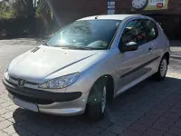 Gebraucht Peugeot 206 60 PS (44 kW) 2005 Silber Limousine