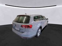 Gebraucht VW Passat Alltrack 200 PS (147 kW) 2022 Grau (mondsteingrau) Kombi