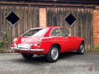 Gebraucht MG C 145 PS (106 kW) 1968 Rot