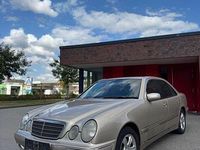 Gebraucht Mercedes 220 2000 Gold Limousine