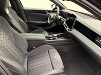 Gebraucht VW Passat R-line 150 PS (110 kW) 2025 Schwarz Kombi