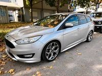 Gebraucht Ford Focus 105 PS (77 kW) 2016 Grau Kombi
