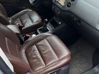 Gebraucht VW Tiguan Sport 211 PS (155 kW) 2012 Grau SUV