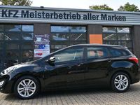 gebraucht Hyundai i30 cw 1.4 FIFA World Cup Edition Navi Sitz+LRhz