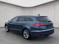 Używany Ford Mondeo Vignale 140 KM (102 kW) 2022 Niebieski Kombi