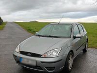 Gebraucht Ford Focus 75 PS (55 kW) 2003 Grau Kleinwagen