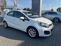 Gebraucht Kia Rio 86 PS (63 kW) 2014 Weiß Limousine