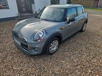 Second-hand Mini ONE 102 CP (75 kW) 2018 Gri Hatchback