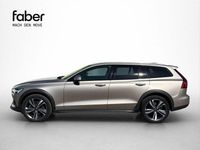 Gebraucht Volvo V60 CC Plus 197 PS (144 kW) 2023 Beige Kombi