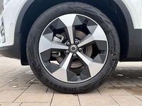 Gebraucht Volvo XC40 Plus 163 PS (119 kW) 2025 Weiß SUV