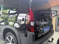 Gebraucht Peugeot Rifter 131 PS (96 kW) 2020 Schwarz Van / Kleinbus