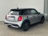 Gebraucht Mini Cooper S Pepper 192 PS (141 kW) 2023 Silber Kleinwagen