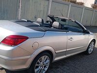 Gebraucht Opel Astra Cabriolet 140 PS (102 kW) 2007 Silber Cabrio