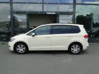 Gebraucht VW Touran 150 PS (110 kW) 2023 Beige Van / Kleinbus
