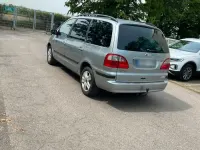 Gebraucht Ford Galaxy 130 PS (95 kW) 2004 Silber Van / Kleinbus
