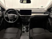 Gebraucht Ford Focus Titanium 116 PS (85 kW) 2024 Frozen white Kombi