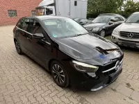 Gebraucht Mercedes B180 116 PS (85 kW) 2023 Nachtschwarz Kleinwagen
