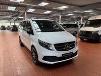 Gebraucht Mercedes V300 237 PS (174 kW) 2024 Weiß Van / Kleinbus