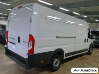 Gebraucht Peugeot Boxer 179 PS (131 kW) 2025 Kaolin weiß Van