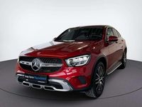 Gebraucht Mercedes GLC300e 306 PS (225 kW) 2022 Hyazinthrot metallic Coupé
