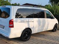 Gebraucht Mercedes V220 163 PS (119 kW) 2019 Weiß Van / Kleinbus