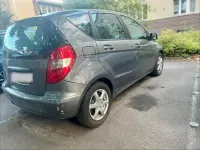 Gebraucht Mercedes A160 131 PS (96 kW) 2011 Grau Kleinwagen