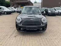Gebraucht Mini One D 116 PS (85 kW) 2021 Midnight black metallic Kleinwagen