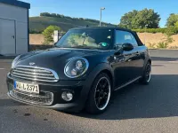 Gebraucht Mini Cooper Cabriolet 112 PS (82 kW) 2011 Schwarz Cabrio