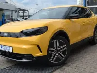 Neu Ford Capri Premium 250 kW (340 PS) 2025 Gelb SUV