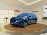 Neu Skoda Scala Tour 116 PS (85 kW) 2025 Schwarzmagic perleffekt Kleinwagen