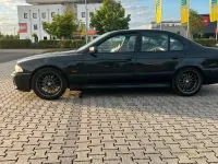 Gebraucht BMW 523 M Sport 170 PS (125 kW) 1999 Schwarz Limousine