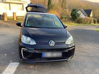 Gebraucht VW e-up! Active 61 kW (83 PS) 2021 Schwarz Kleinwagen