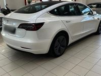 Gebraucht Tesla Model 3 189 kW (258 PS) 2020 Weiß Limousine