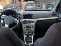 gebraucht Opel Astra Caravan 1.9 CDTI 74kW -