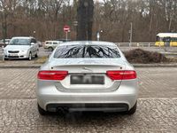 Gebraucht Jaguar XE 150 PS (110 kW) 2015 Silber Limousine