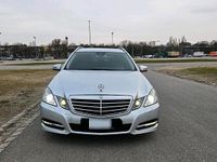 Gebraucht Mercedes E250 204 PS (150 kW) 2011 Grau Kombi