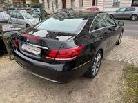 Gebraucht Mercedes E200 184 PS (135 kW) 2015 Schwarz Coupé