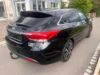 Gebraucht Hyundai i40 Premium 141 PS (103 kW) 2015 Schwarz Kombi